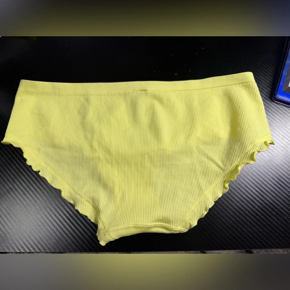 SOLD - Picture 3 of 3